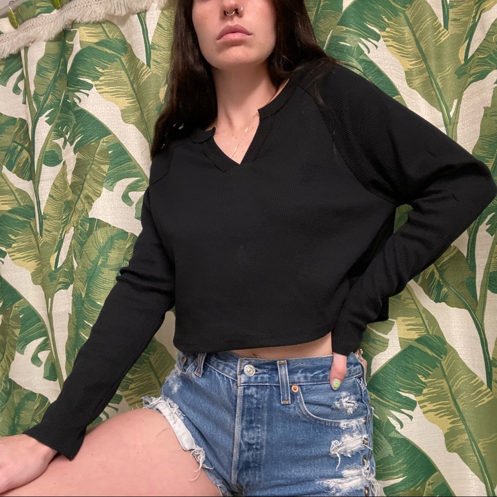 Cropped Henley T Shirt
